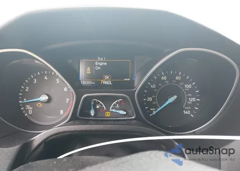 2016 Ford Focus S z USA, uszkodzony, nr VIN 1FADP3E26GL323959